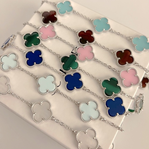 Hot Pink Clover Bracelet 5 Motif Double Sided Silver Chain - Picture 7 of 11